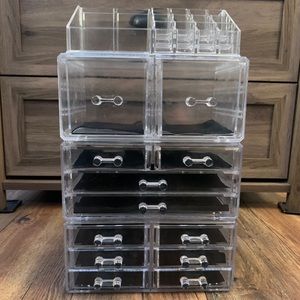 Makeup organizers